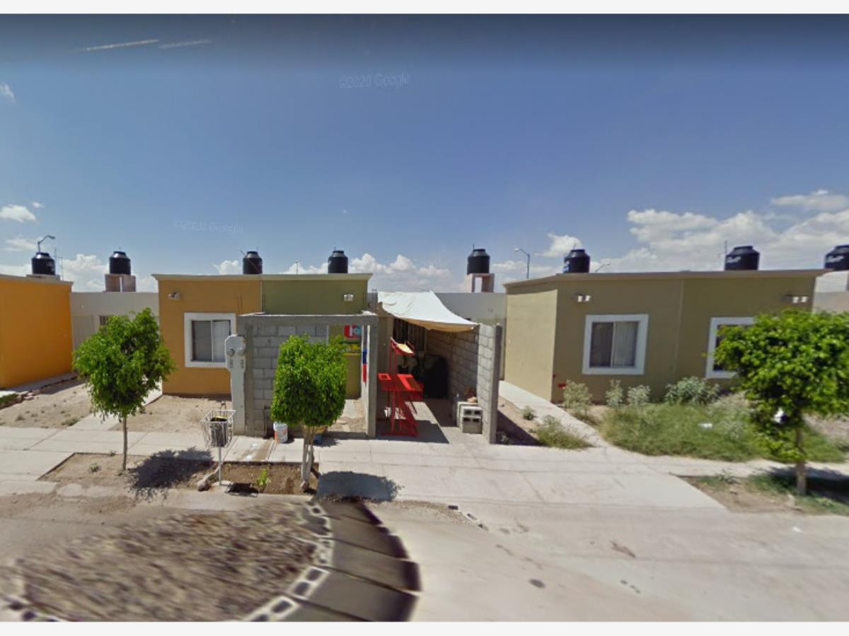 Casa en venta en Villas Universidad Oriente, Torreón, Coahuila