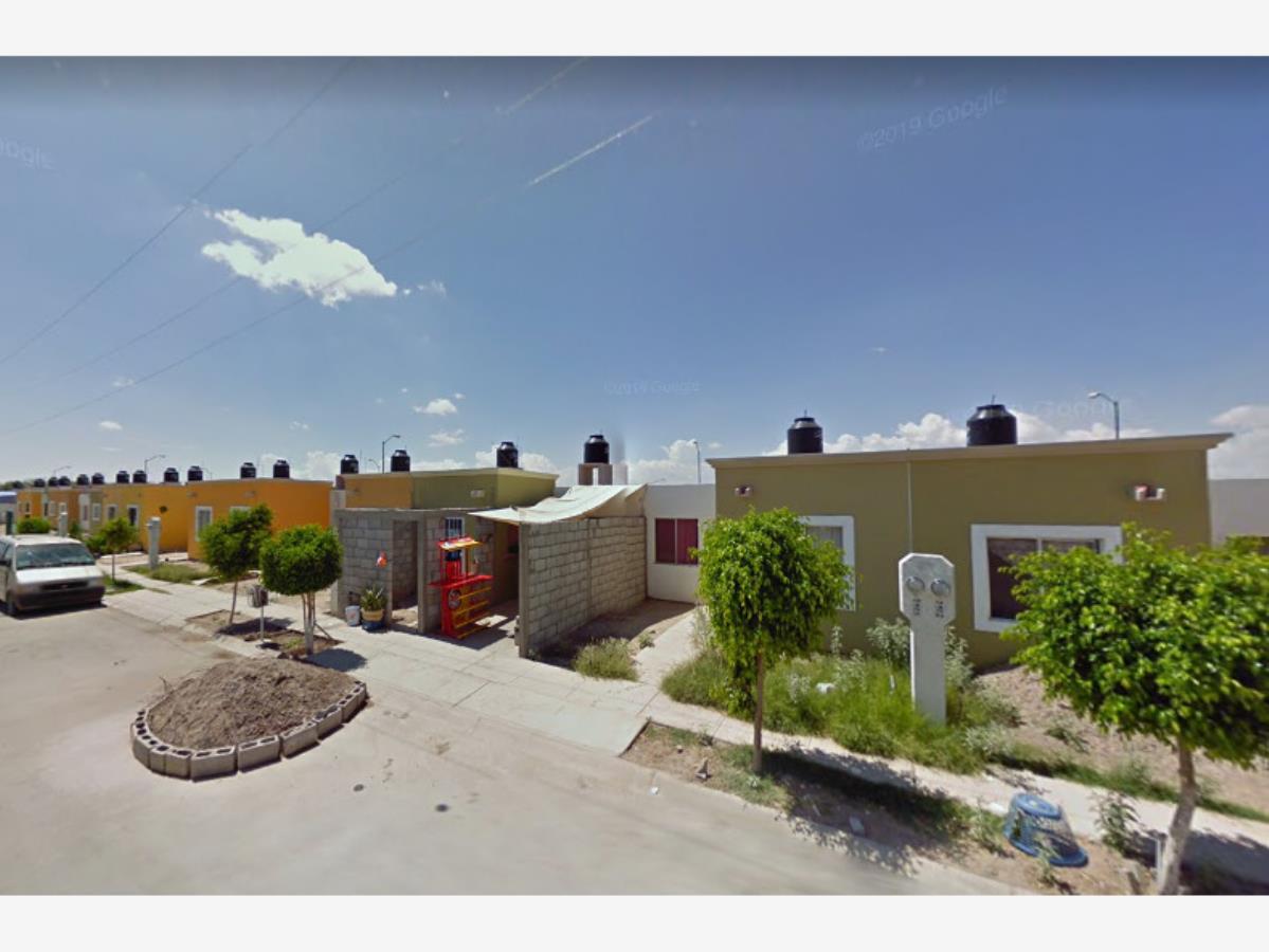 Casa en venta en Villas Universidad Oriente, Torreón, Coahuila