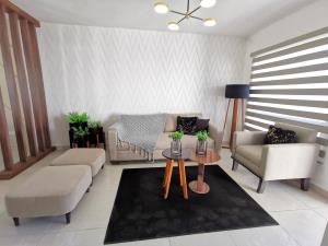 Casa en venta en Puerta de Hierro, Torreón — foto 2 de 18