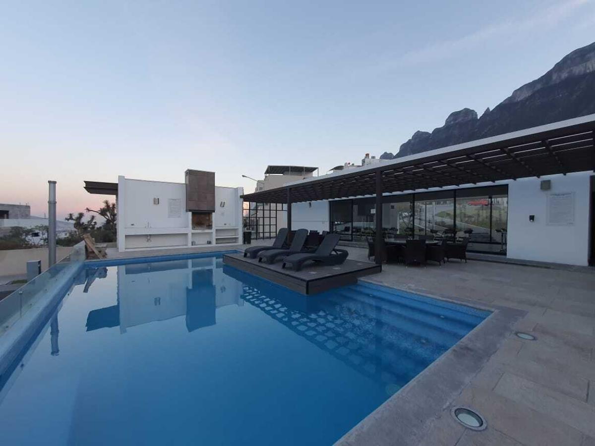 Casa en venta en Cumbres Elite Premier Privadas Alpes y Everest, Monterrey, Nuevo León