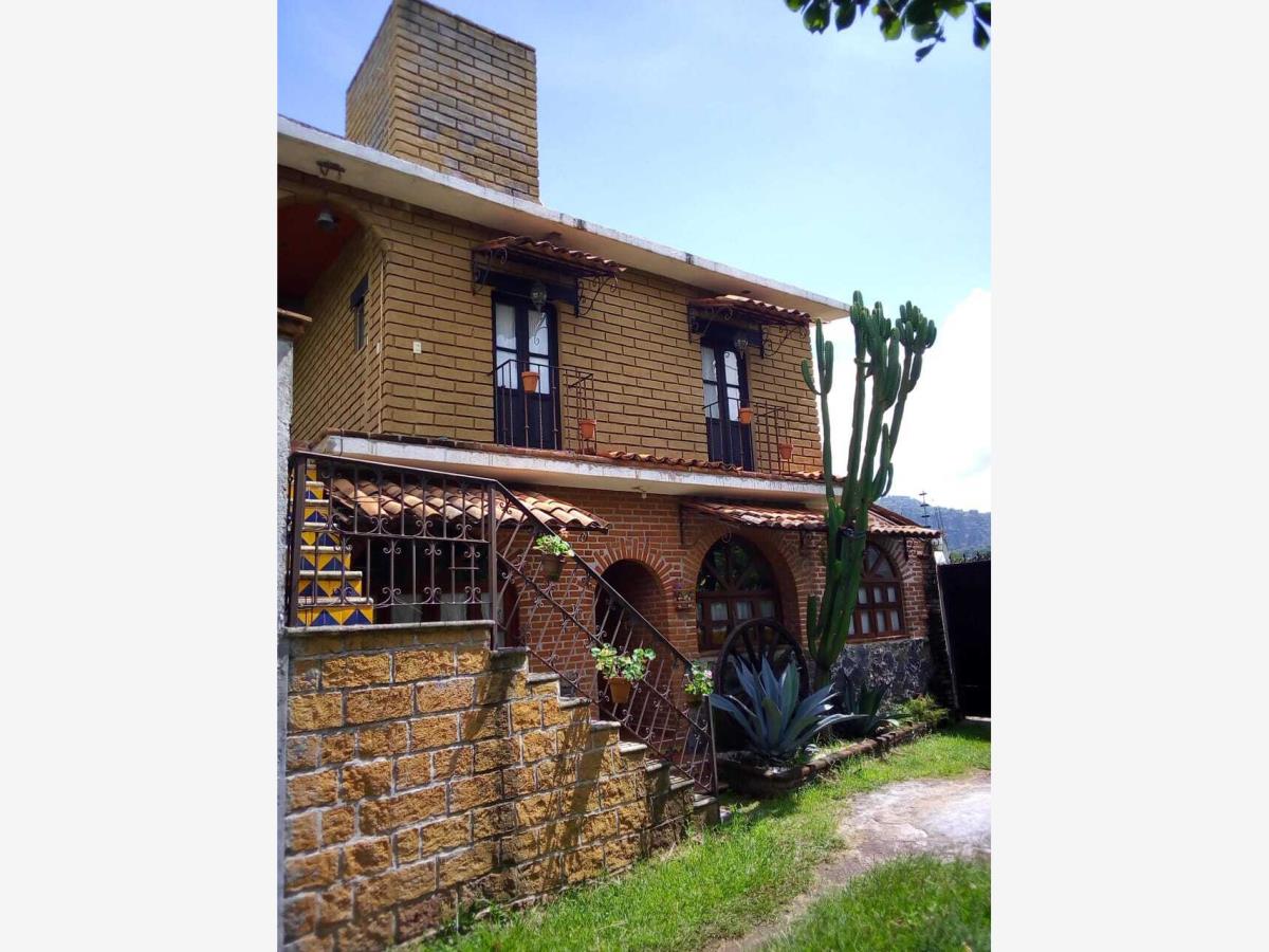 Casa en venta en Tepoztlan Centro, Tepoztlán — foto 1 de 13