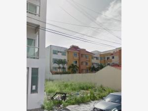 Terreno en venta en Jardines de Virginia, Boca del Río — foto 2 de 4