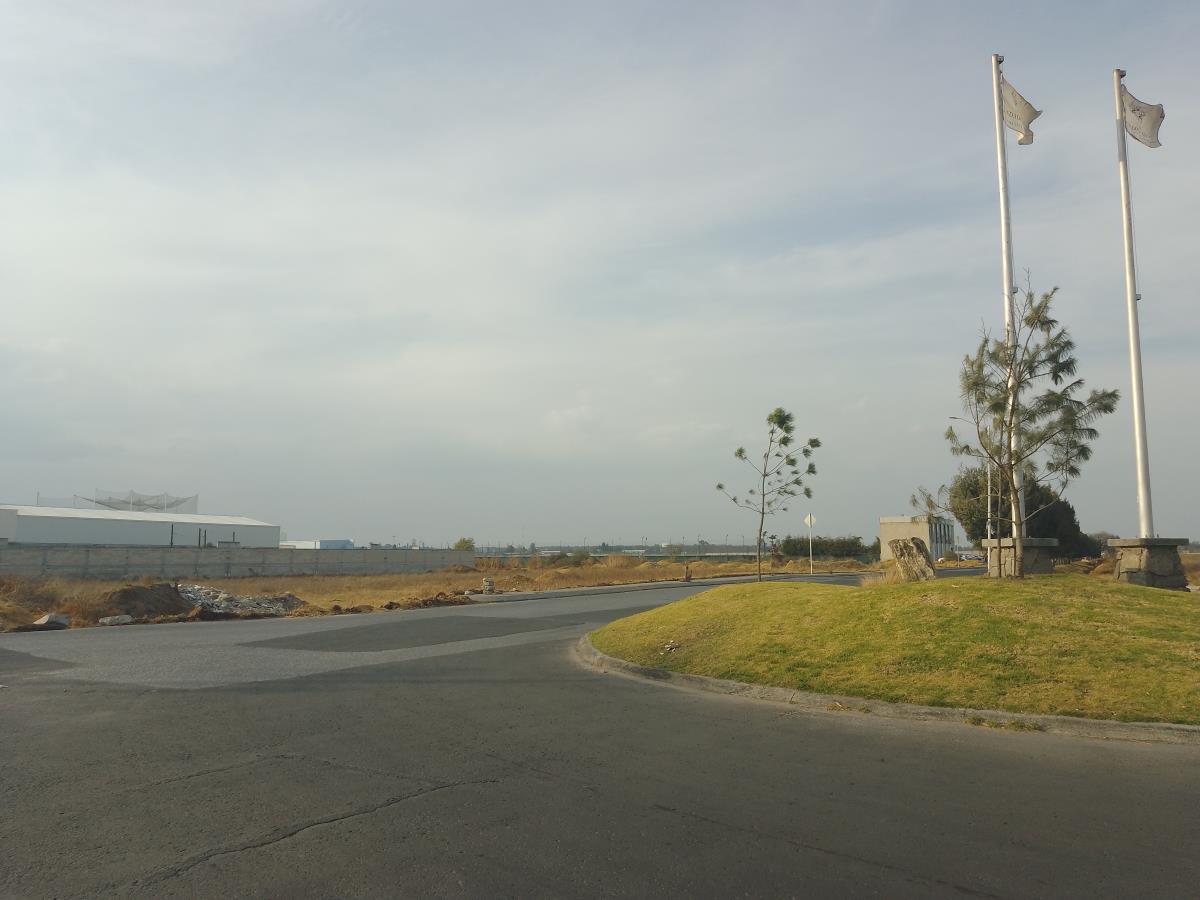Terreno en venta en San Miguel Totocuitlapilco, Metepec — foto 1 de 5