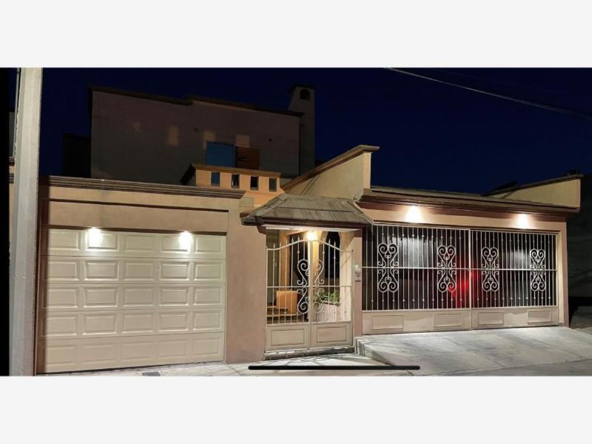 Casa en venta en La Noria, Saltillo — foto 1 de 32