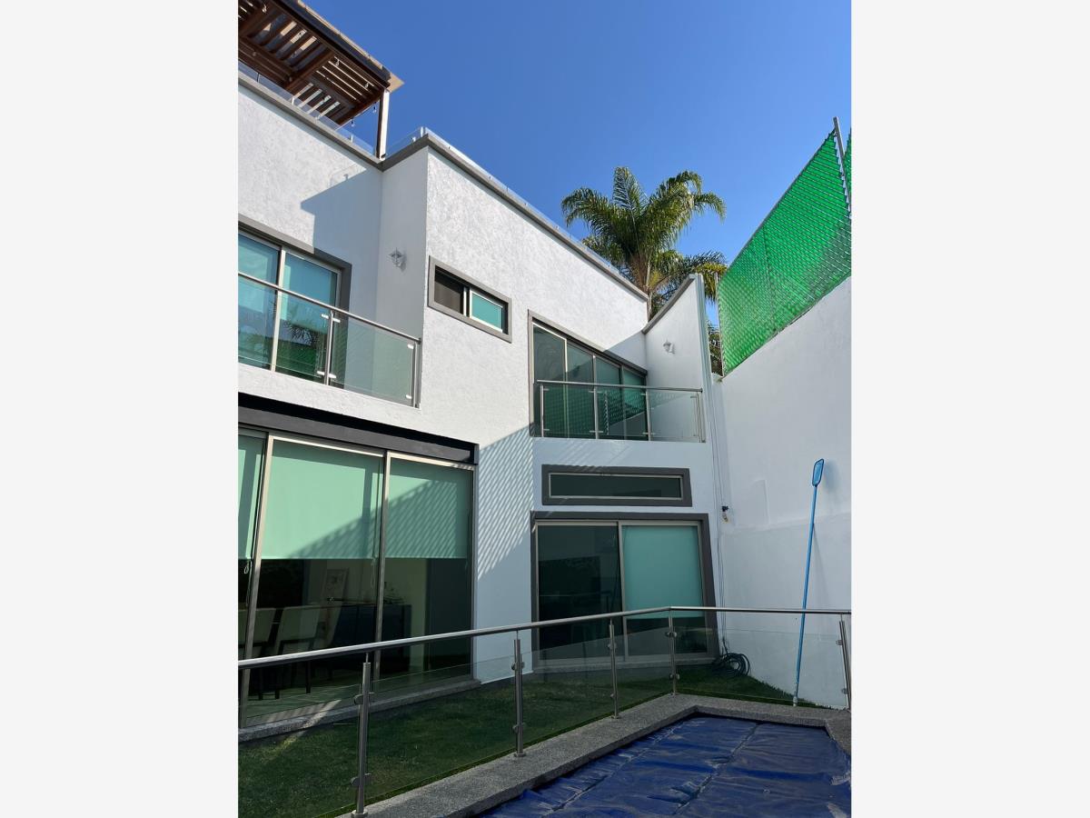 Casa en venta en Lomas de Cortes, Cuernavaca — foto 1 de 24