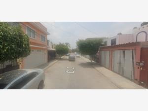 Casa en venta en Los Agaves, Irapuato — foto 2 de 13