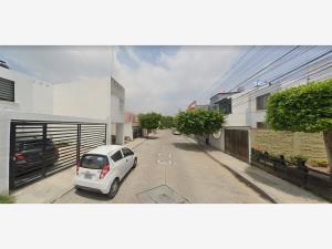 Casa en venta en Los Agaves, Irapuato — foto 3 de 13