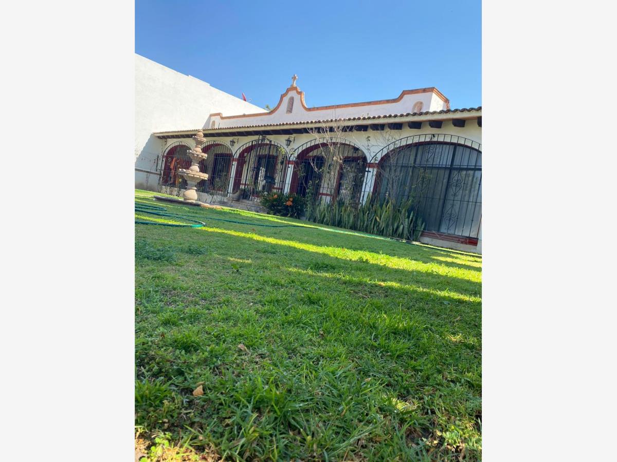 Casa en venta en Club de Golf Tequisquiapan, Tequisquiapan — foto 1 de 24