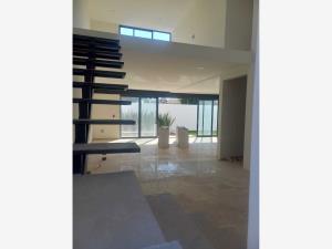 Casa en venta en Lomas de Cortes, Cuernavaca — foto 3 de 14