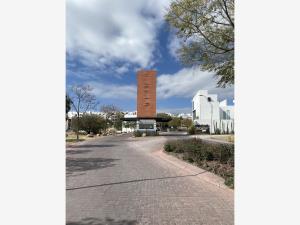 Terreno en Grand Juriquilla, Querétaro, Querétaro