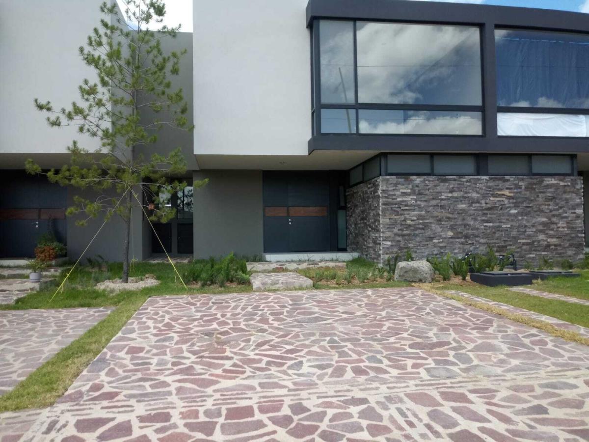 Casa en renta en La Campiña del Bosque, León — foto 1 de 8