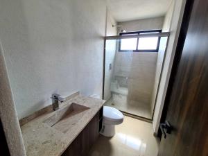 Casa en venta en Bosques Tres Marias, Morelia — foto 3 de 49