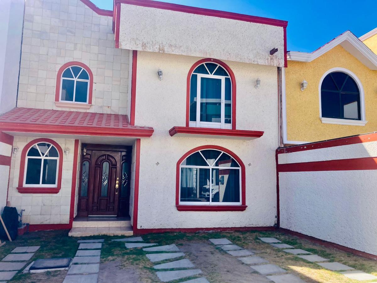 Casa en venta en Arboledas de San Javier, Pachuca de Soto — foto 1 de 17