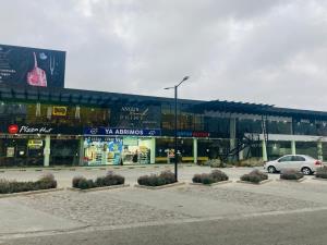 Edificio en renta en Arboledas de San Javier, Pachuca de Soto — foto 2 de 3