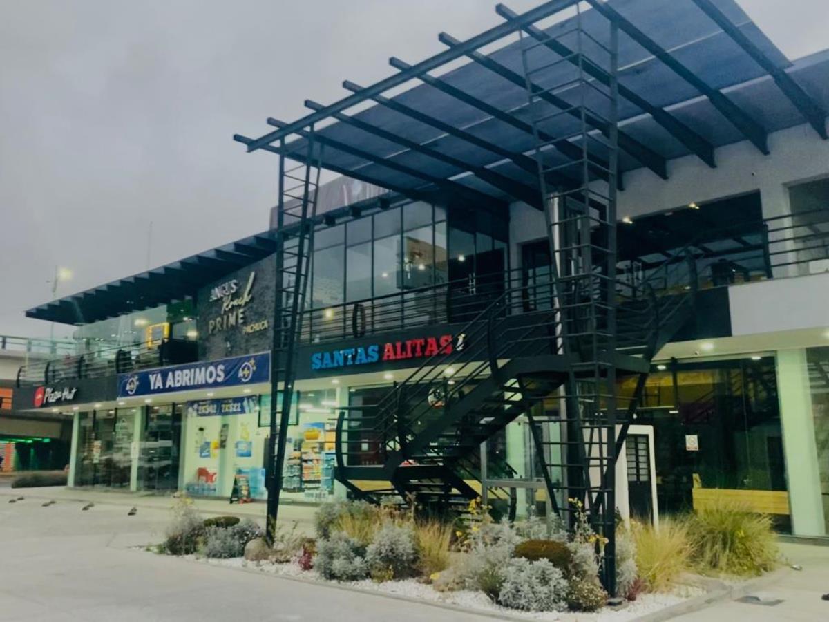 Edificio en renta en Arboledas de San Javier, Pachuca de Soto — foto 1 de 3
