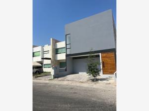 Casa en venta en Residencial el Refugio, Querétaro, Querétaro