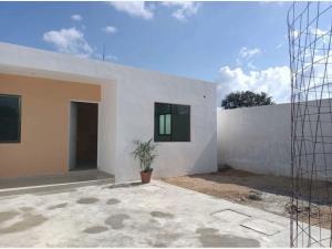 Casa en venta en Chichi Suarez, Mérida — foto 2 de 13
