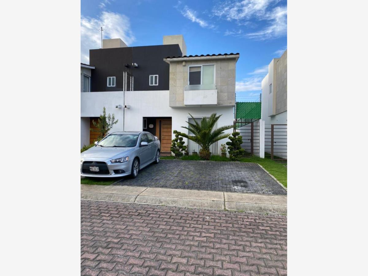 Casa en venta en San Miguel Totocuitlapilco, Metepec — foto 1 de 16