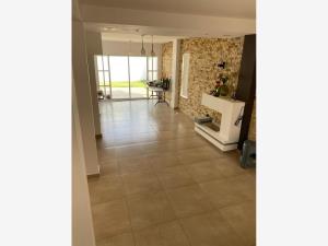 Casa en venta en San Miguel Totocuitlapilco, Metepec — foto 2 de 16