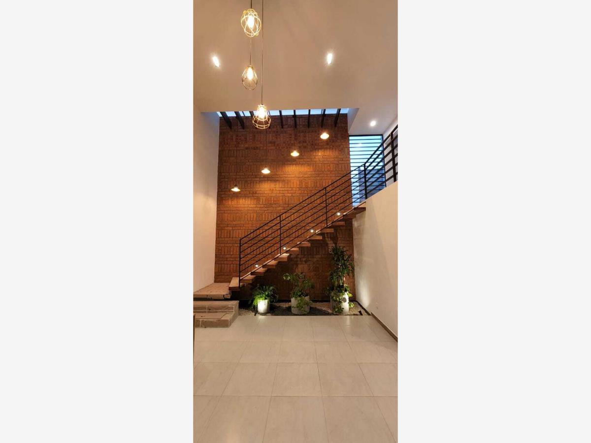 Casa en venta en Bosques Tres Marias, Morelia — foto 1 de 31