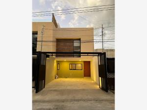 Casa en renta en Montes de Ame, Mérida, Yucatán Casa en renta en Montes de Ame, Mérida, Yucatán