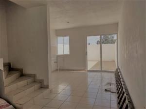 Casa en venta en Lomas de Zapaliname, Saltillo — foto 2 de 10
