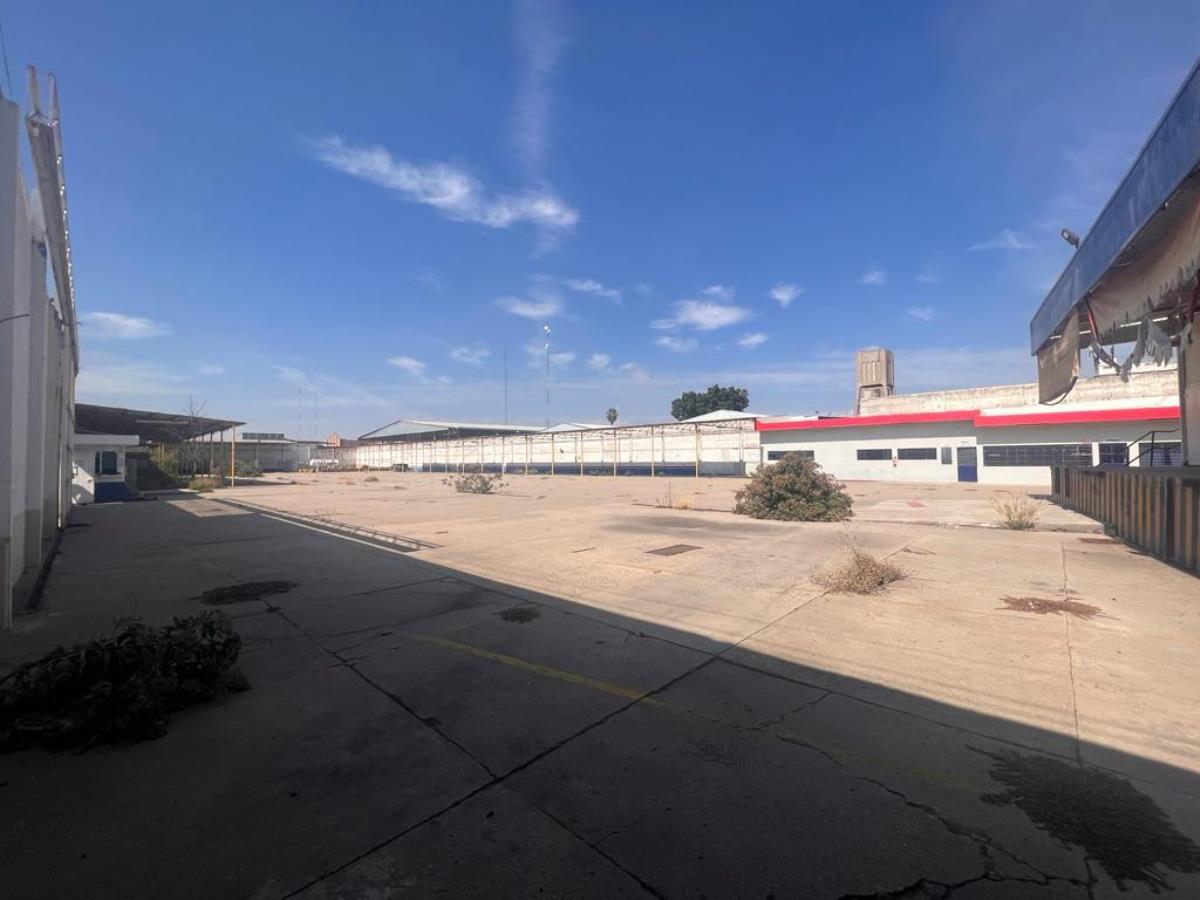 Bodega en venta en Independencia, Irapuato — foto 1 de 11