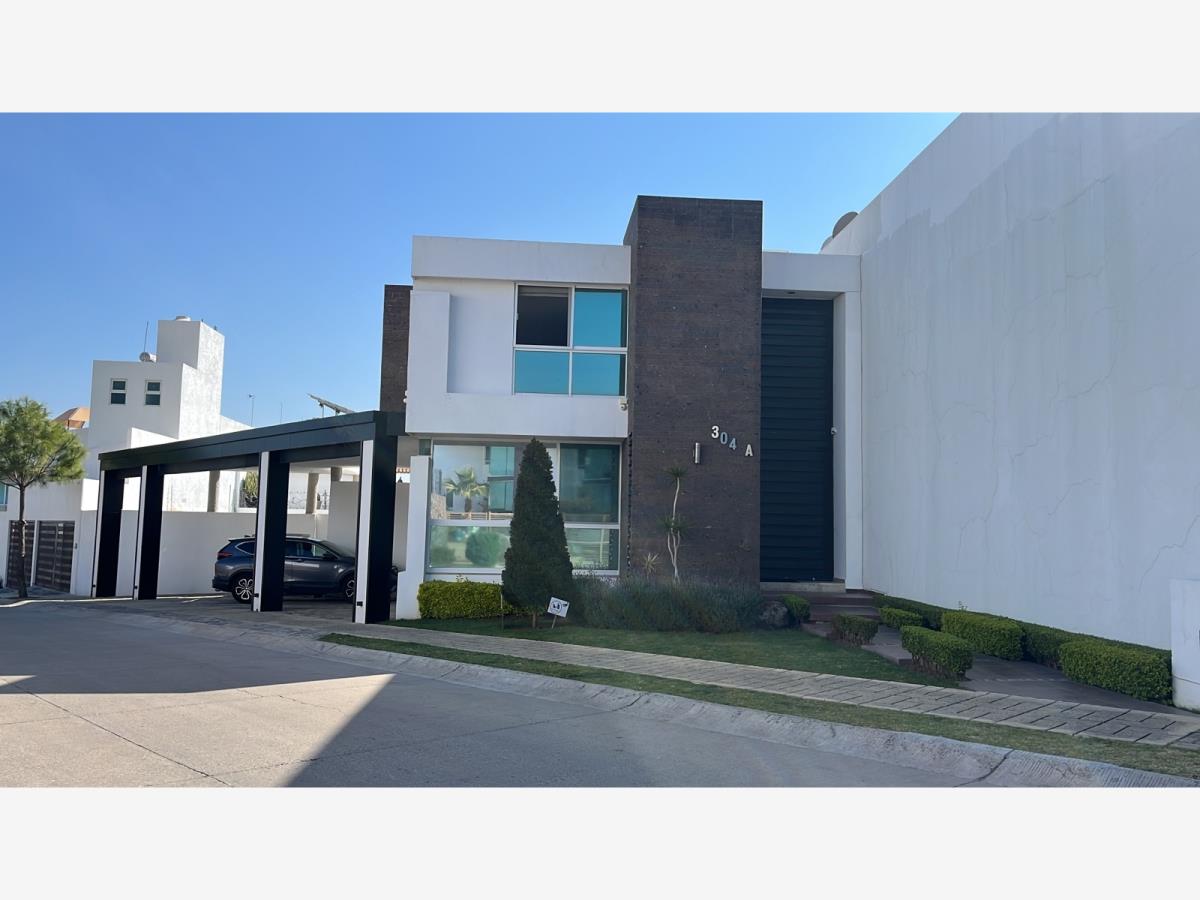 Casa en venta en Gran Jardin, León — foto 1 de 11