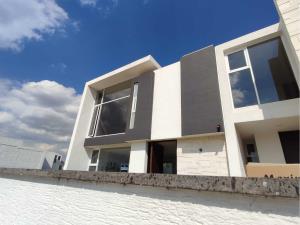 Casa en venta en Bosque Monarca, Morelia — foto 3 de 23