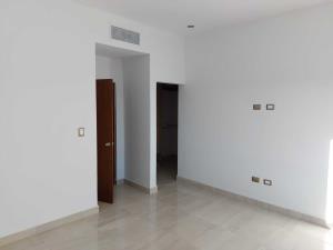 Casa en venta en La Rioja Residencial, Torreón — foto 2 de 8