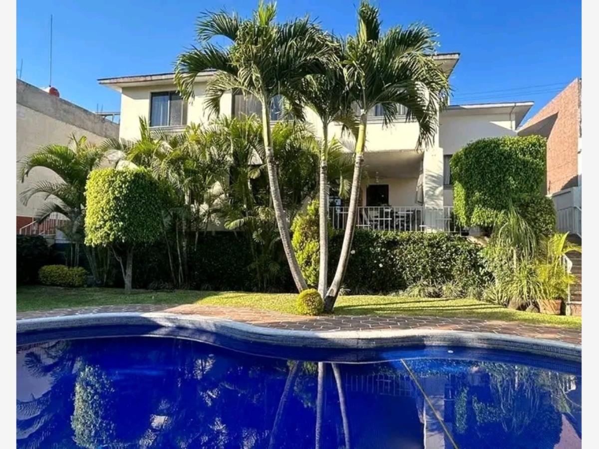 Casa en venta en Jardines de Delicias, Cuernavaca — foto 1 de 17