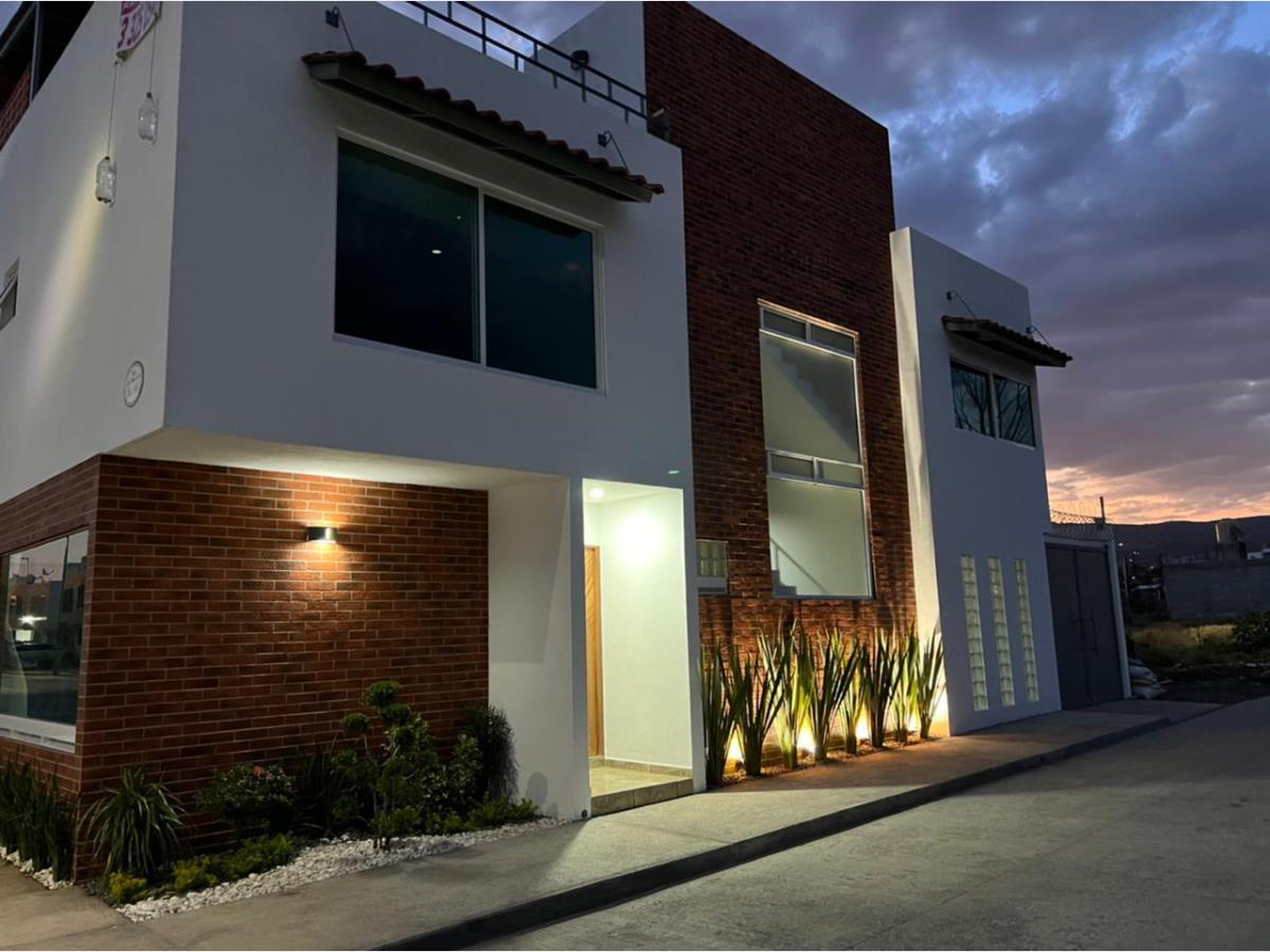 Casa en venta en Ejidal Tres Puentes, Morelia — foto 1 de 15