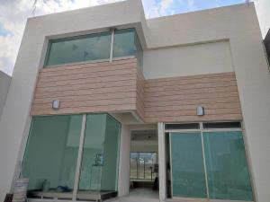 Casa en venta en Bosques Tres Marias, Morelia — foto 2 de 14