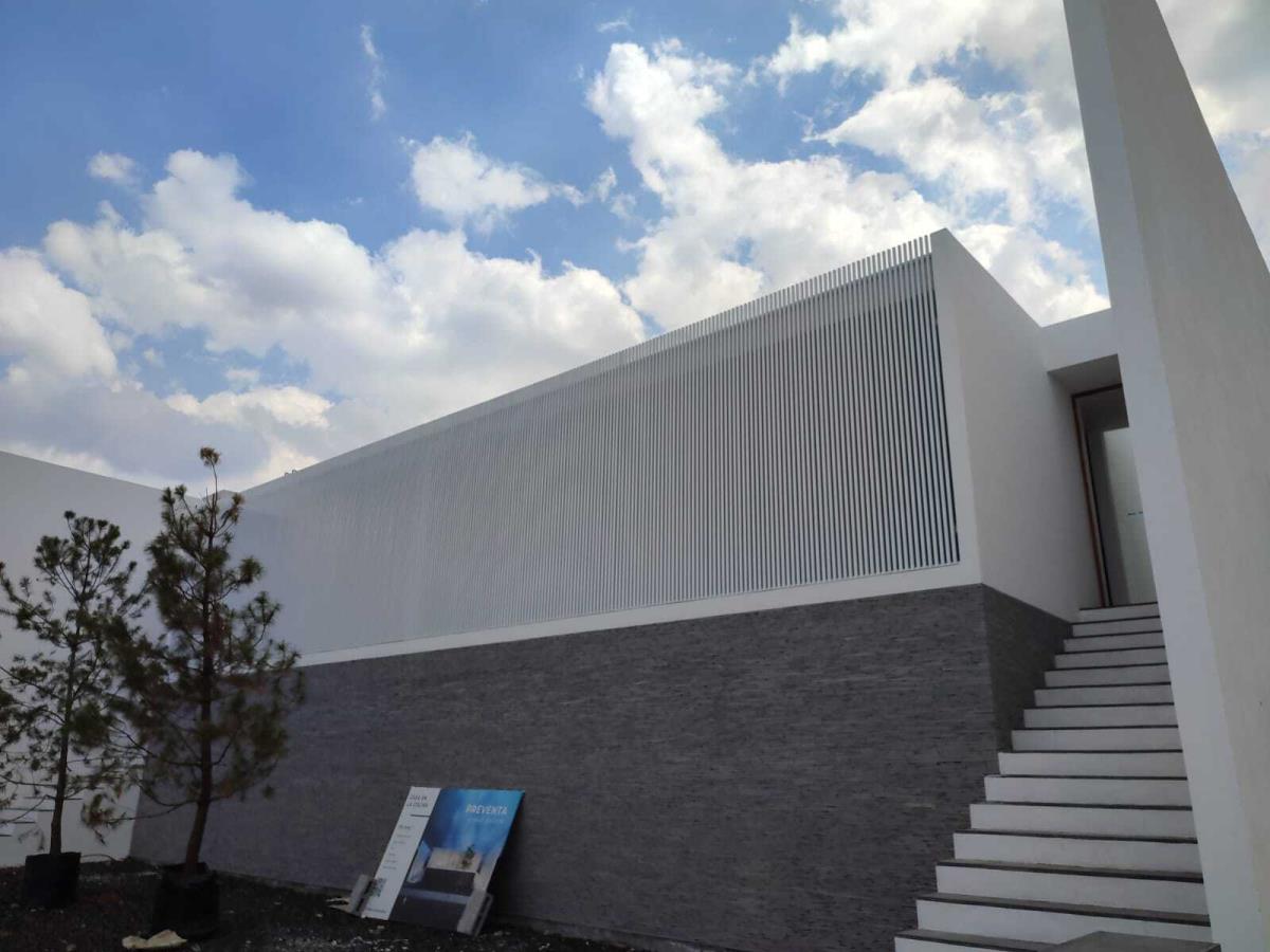 Casa en venta en Bosques Tres Marias, Morelia — foto 1 de 15