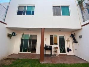 Casa en venta en Arbide, León — foto 2 de 12