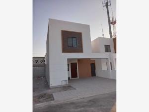 Casa en venta en Las Lomas, Torreón, Coahuila de Zaragoza Casa en venta en Las Lomas, Torreón, Coahuila de Zaragoza