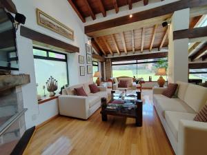 Casa en venta en Lomas de Vista Bella, Morelia — foto 3 de 44