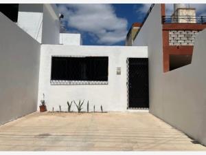 Casa en renta en Campestre, Mérida — foto 2 de 18