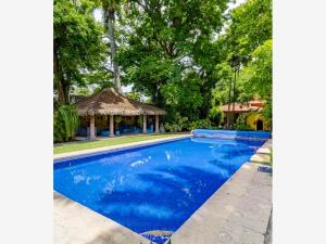 Casa en venta en Xochitepec Centro, Xochitepec — foto 2 de 15