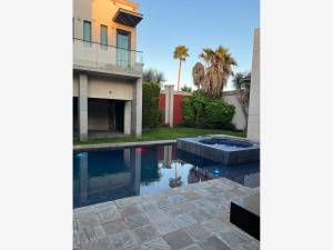 Casa en venta en Residencial Galerías, Torreón — foto 2 de 25