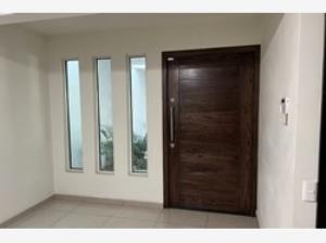 Casa en venta en Latinoamericana, Saltillo — foto 2 de 17