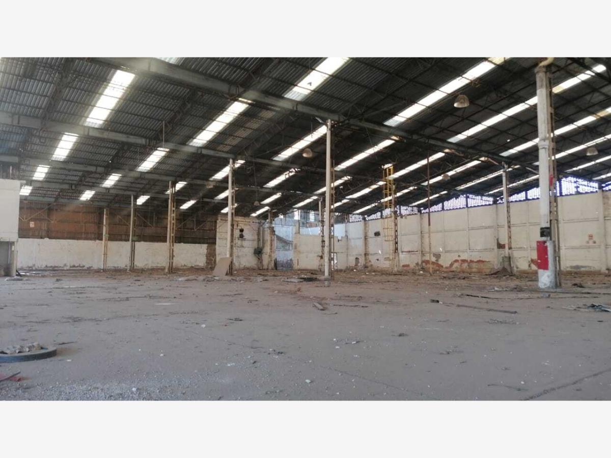 Bodega en renta en San Juan Ixhuatepec, Tlalnepantla de Baz — foto 1 de 18