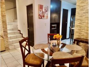 Casa en venta en San Juan de Aragón IV Sección, Gustavo A. Madero, Ciudad de México Casa en venta en San Juan de Aragón IV Sección, Gustavo A. Madero, Ciudad de México