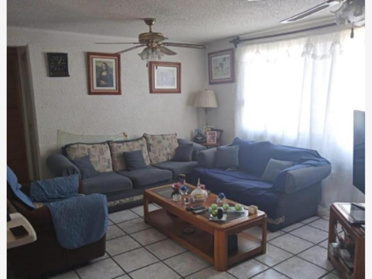 Casa en venta en El Coyol, Gustavo A. Madero — foto 1 de 15