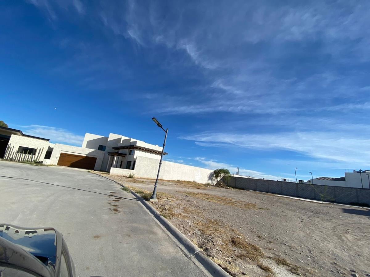 Terreno en Venta en Residencial Alpes, Torreón, Coahuila de Zaragoza