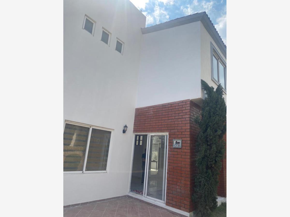 Casa en renta en Residencial Lago Esmeralda, Atizapán de Zaragoza — foto 1 de 39