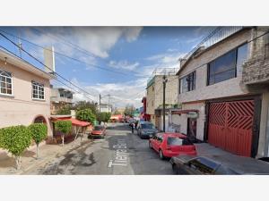 Casa en venta en San Miguel Teotongo Sección Corrales, Iztapalapa — foto 3 de 13