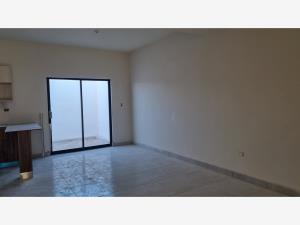 Casa en venta en Las Puertas del Desierto, Torreón — foto 3 de 14
