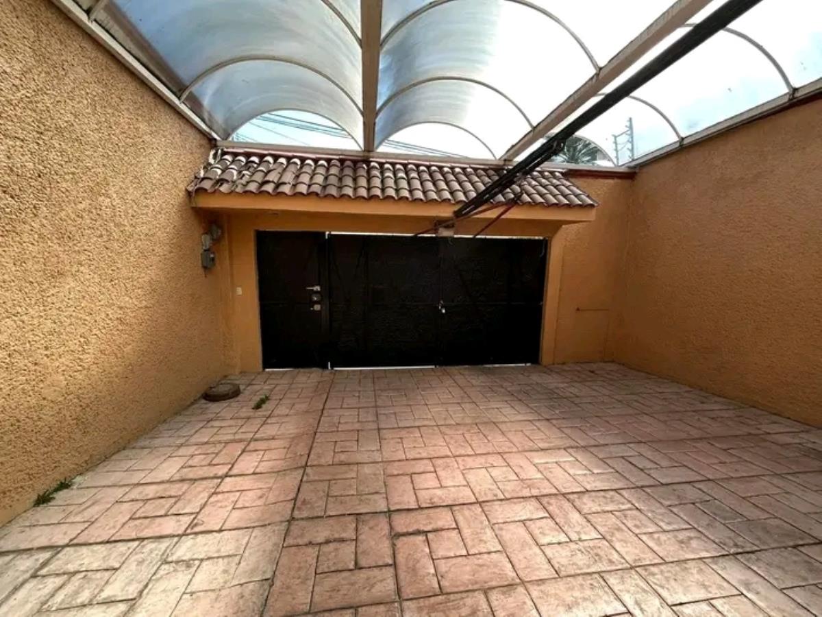 Casa en venta en Bellavista, Cuernavaca — foto 1 de 19