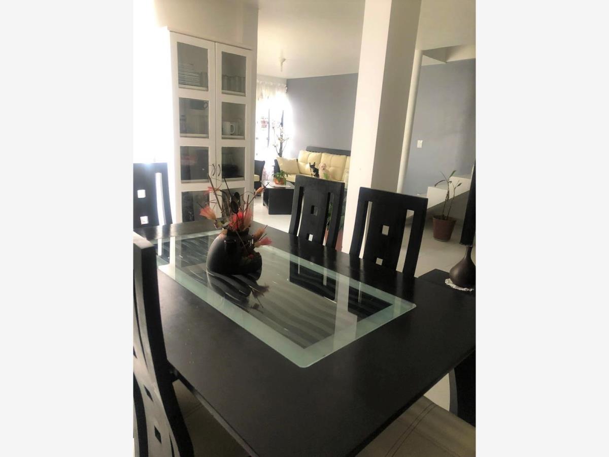 Casa en venta en Valle Dorado, Tlalnepantla de Baz — foto 1 de 17